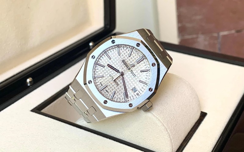 hãng Audemars Piguet