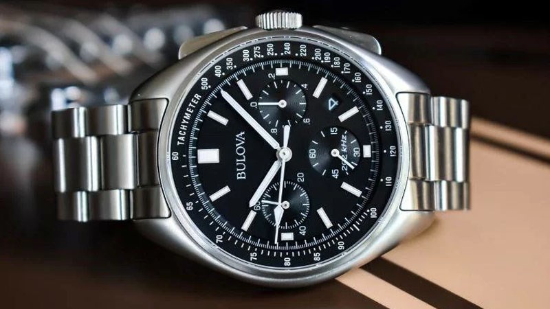 đồng hồ Bulova Accutron